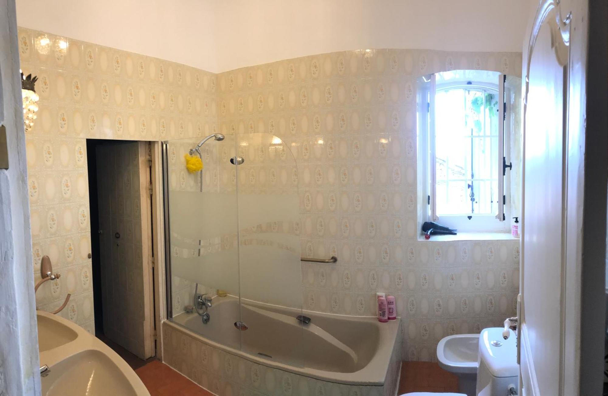 Chez Les Artistes Hotell Servian Exteriör bild